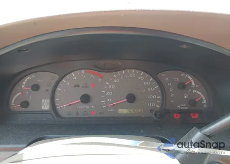 2004 Toyota Sequoia Sr5 V8 z USA, uszkodzony, nr VIN 5TDBT44A44S205950